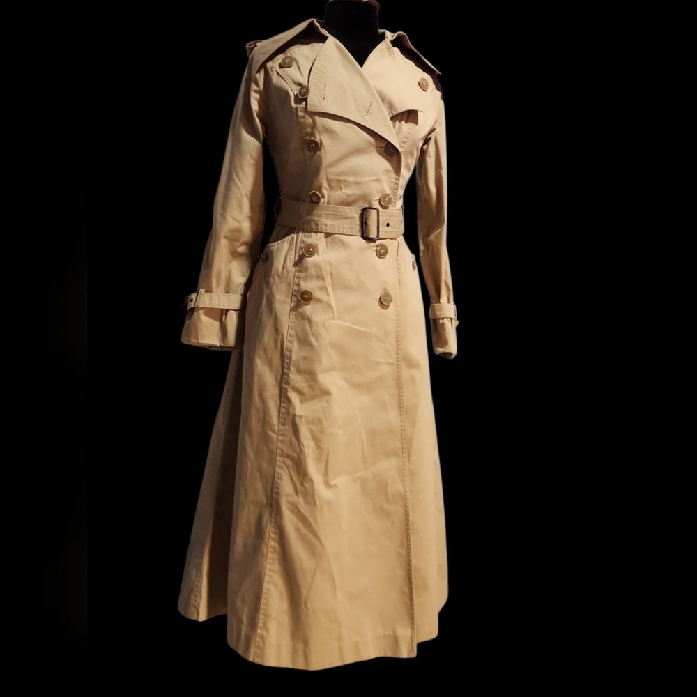 Fox Run Tan Trench Coat with Belt